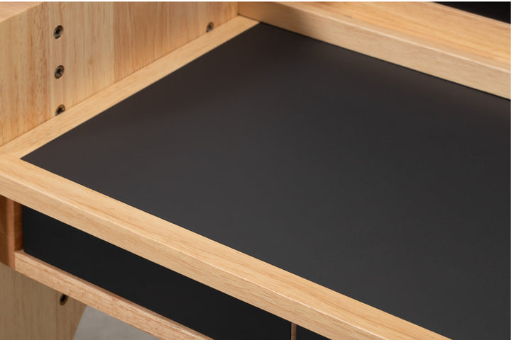 MINORINOのキッズデスク「DESK SET」(option:PEGBOARD) リノリウム
